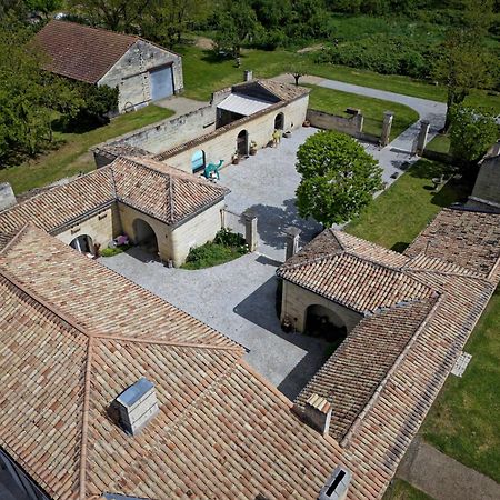 Villa La Chapelle du Domaine de Choisy à Abzac  Extérieur photo