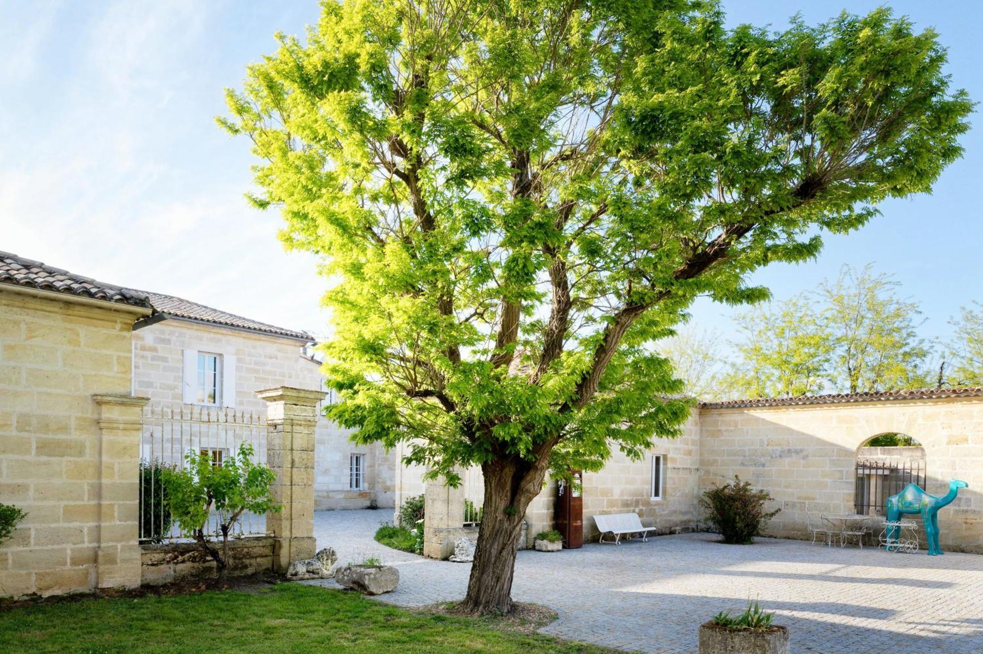 Villa La Chapelle du Domaine de Choisy à Abzac  Extérieur photo