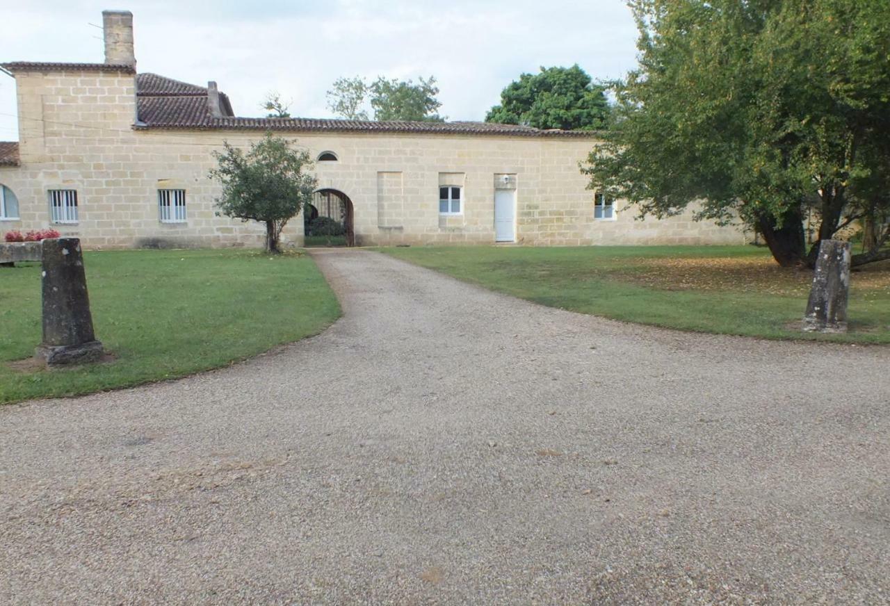 Villa La Chapelle du Domaine de Choisy à Abzac  Extérieur photo